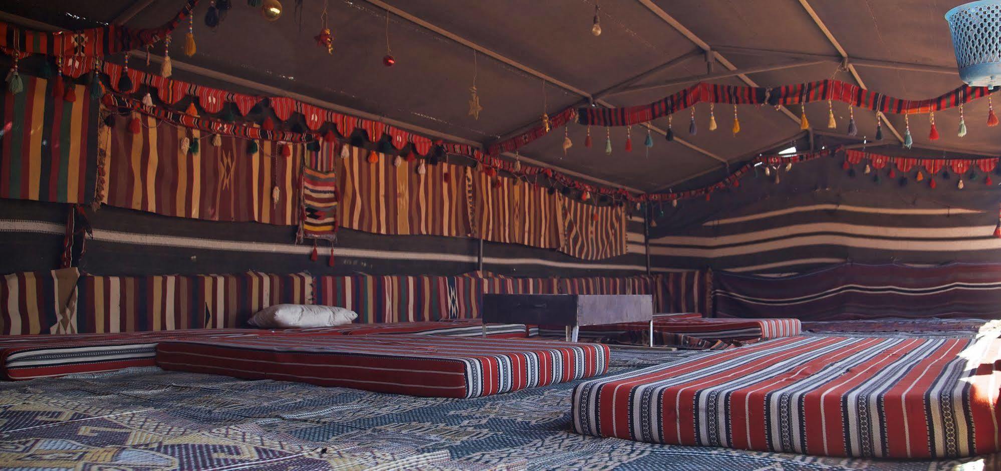 Mohammed Mutlak Camp Hotel Wadi Rum Exterior foto